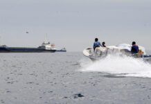 ට්රම්ප් ඉරාන වරායන් වසයි!ලෝක තෙල් මිල $100 පනී