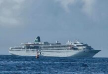 ගාල්ලට පැමිණි ජර්මානු සුඛෝපභෝගී නෞකාවට මුහුදෙන් බාදා, සංචාරක සැලසුම් වෙනස් වෙයි