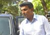 ශ්රී ලංකන් ගුවන් සමාගමේ හිටපු ප්රධාන විධායක නිලධාරී කපිල චන්ද්රසේනත් සැක කටයුතු ලෙස මරුට