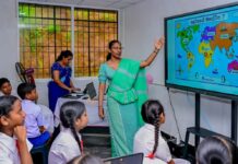 දකුණු පළාතේ පාසල් 270කට සුහුරු පුවරු සහ STEAM උපකරණ
