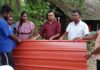දිට්වා සුළි කුණාටුවෙන් අබලන් වතු නිවාස වලට සෙවිලි තහඩු