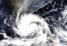 බෙංගාල බොක්කේ ගැඹුරු පීඩන අවපාතය සුළි කුණාටුවක් වෙයි – ප්රදේශ කිහිපයකට මිලිමීටර් 100 ඉක්මවූ වැසි